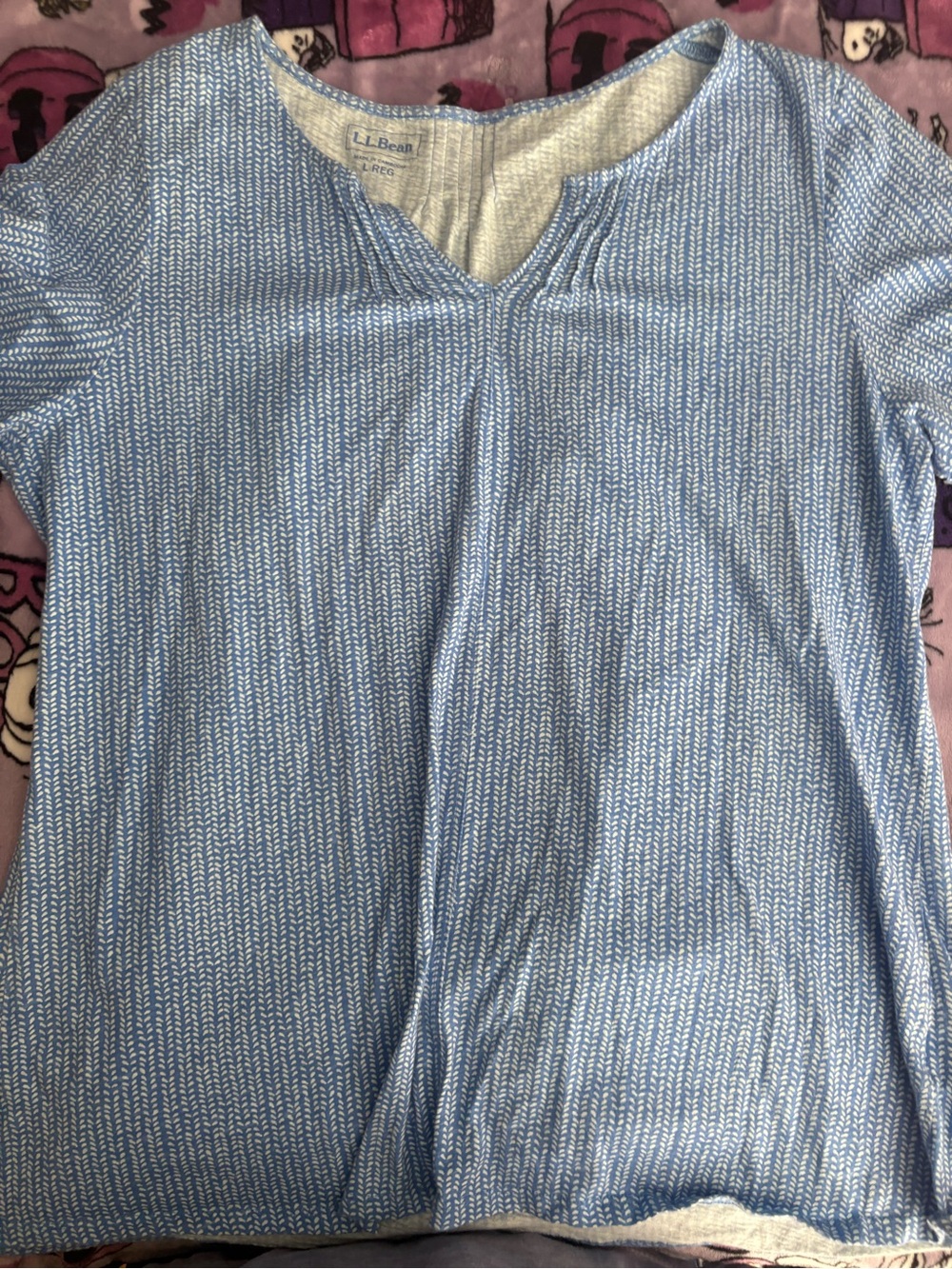 L.L. Bean Light Blue & White Notch-Neck Short Sleeve Top large